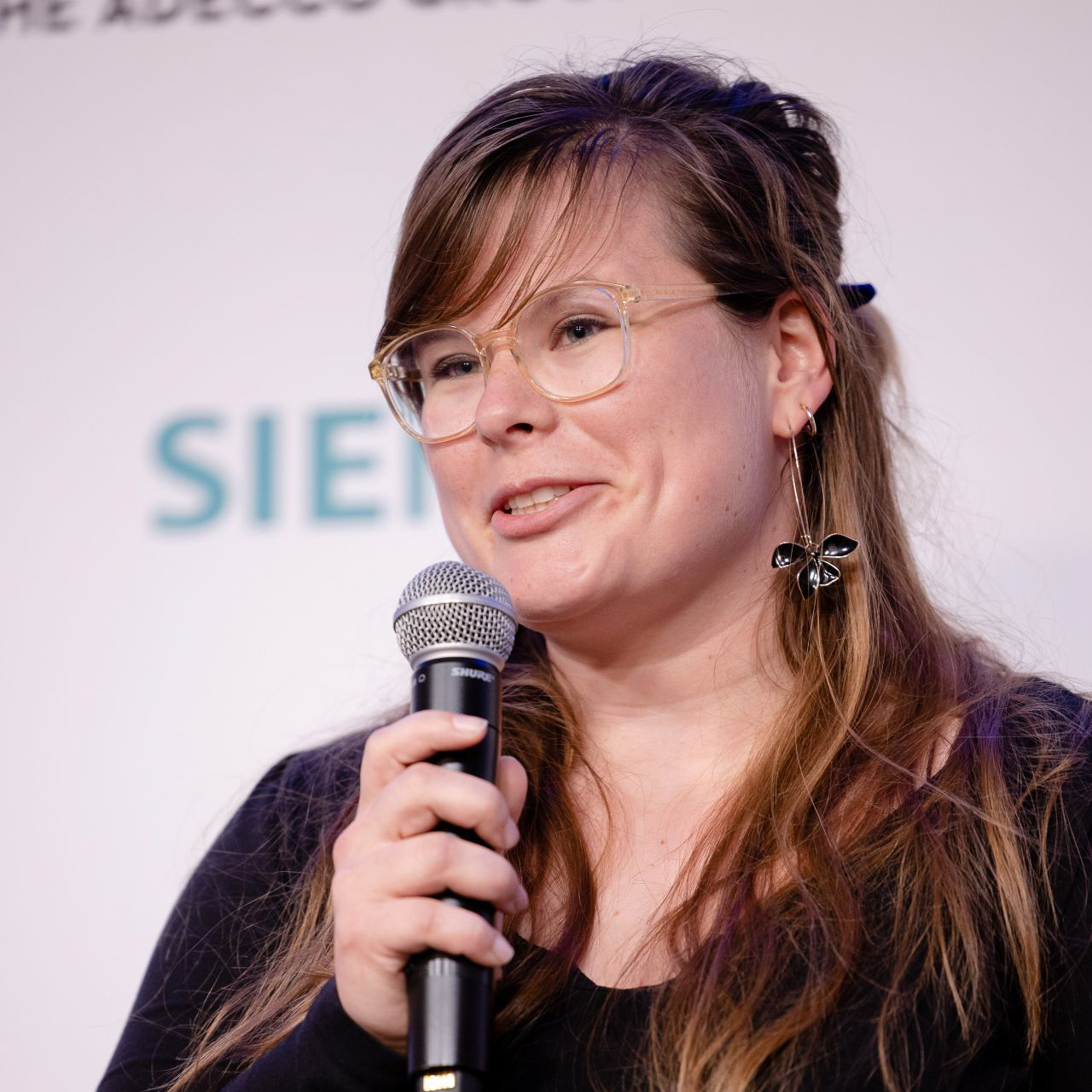 Lucile DERLY
